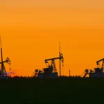 Oil Prices Climb for Fifth Straight Day Amid U.S. Tariffs on Venezuelan Crude
